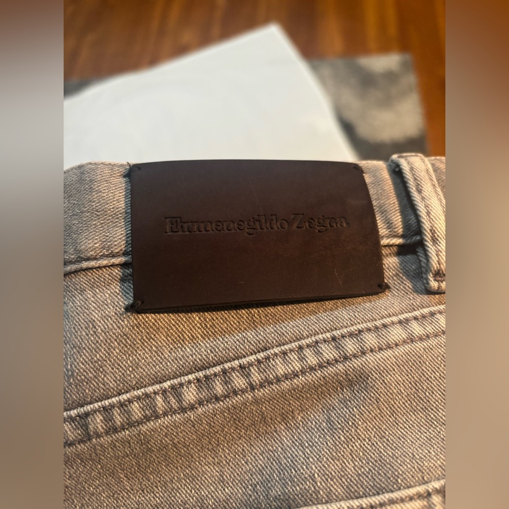 Ermenegildo Zegna Men’s Charcoal Skinny Jeans - Picture 6 of 11